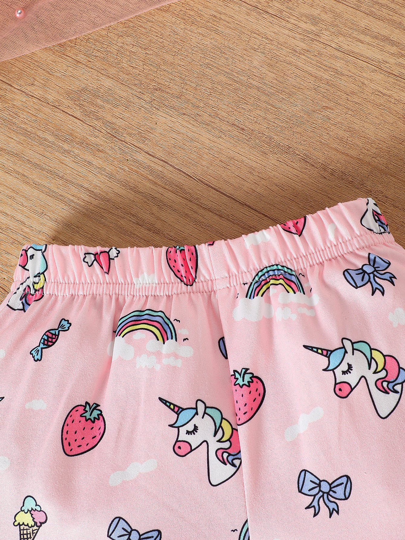 Cute Unicorn Print Sleeveless Top and Shorts – Casual Outfit for Toddler and Baby Girls, Perfect for Everyday Wear, Holidays, Parties, and Outdoor Activities.
