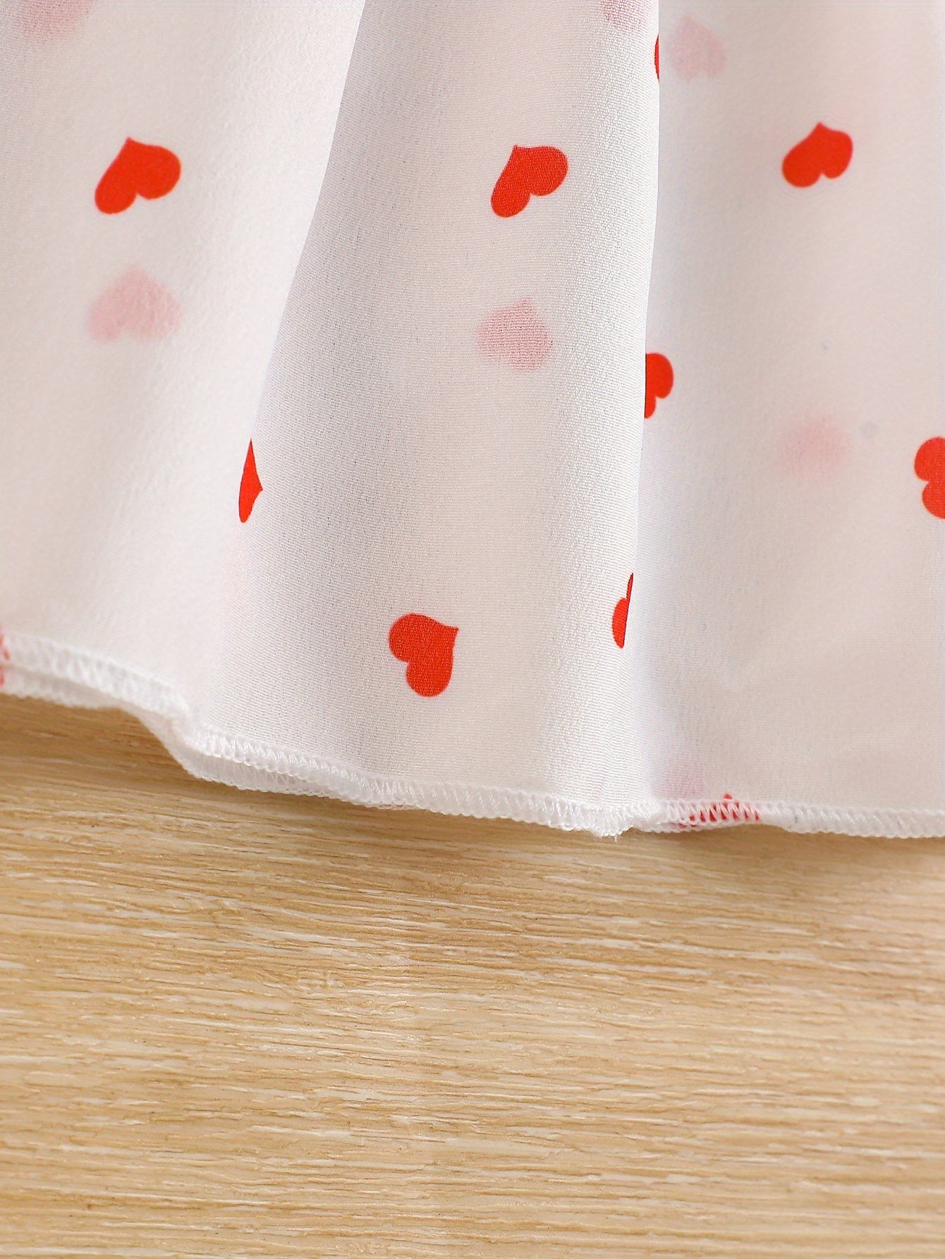 4-Piece Baby Girl Casual Heart Print Woven Sundress and Hat Set – Perfect for Holidays, Birthday Parties, and Outdoor Picnics.