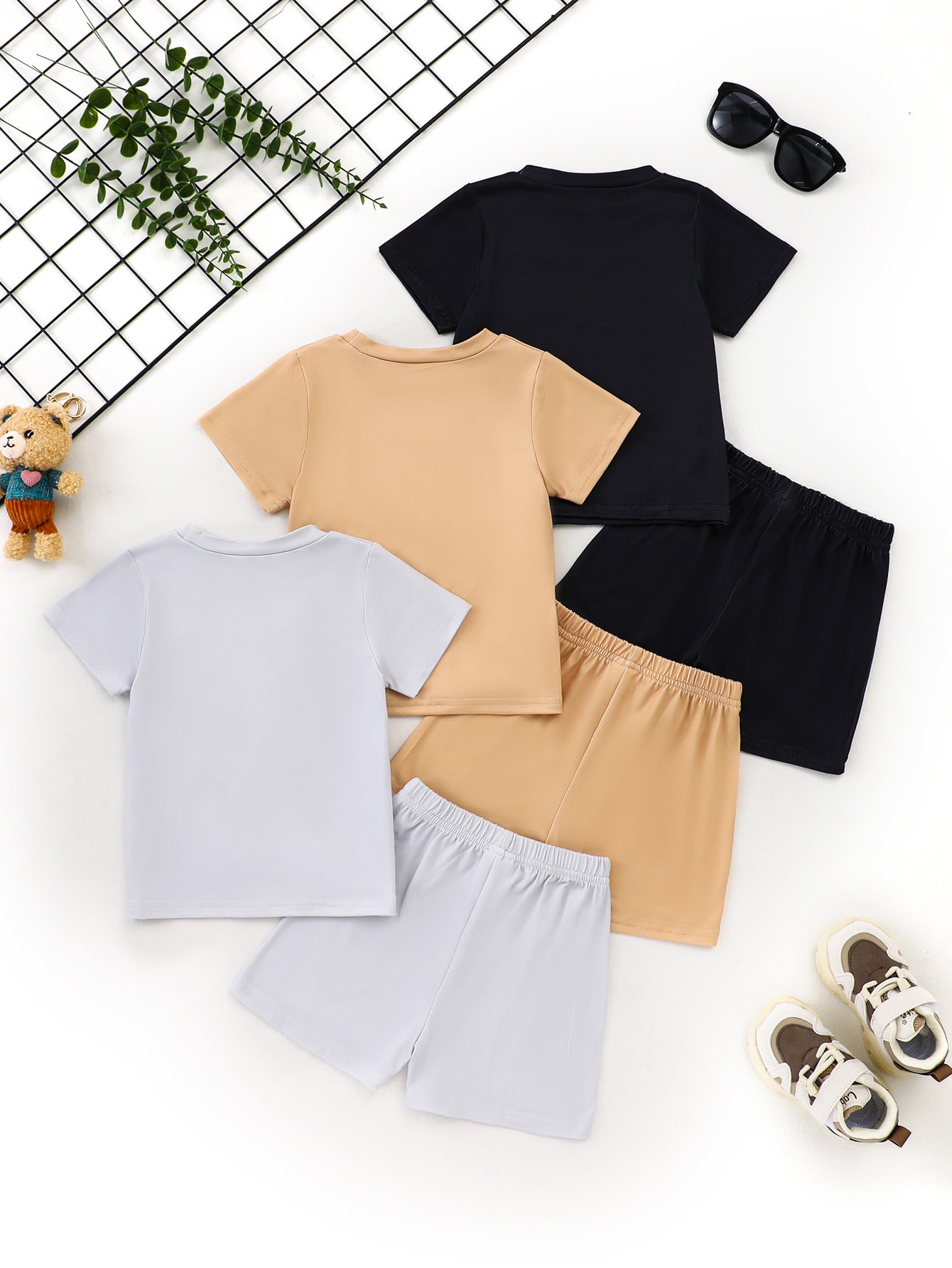 6-Pack Baby Boy Summer T-Shirts – Round Neck Short-Sleeve Tops with Cute Bear Prints – Soft, Comfortable, and Cool Fabric – Perfect for Everyday Wear and a Wonderful Gift for Your Grandson