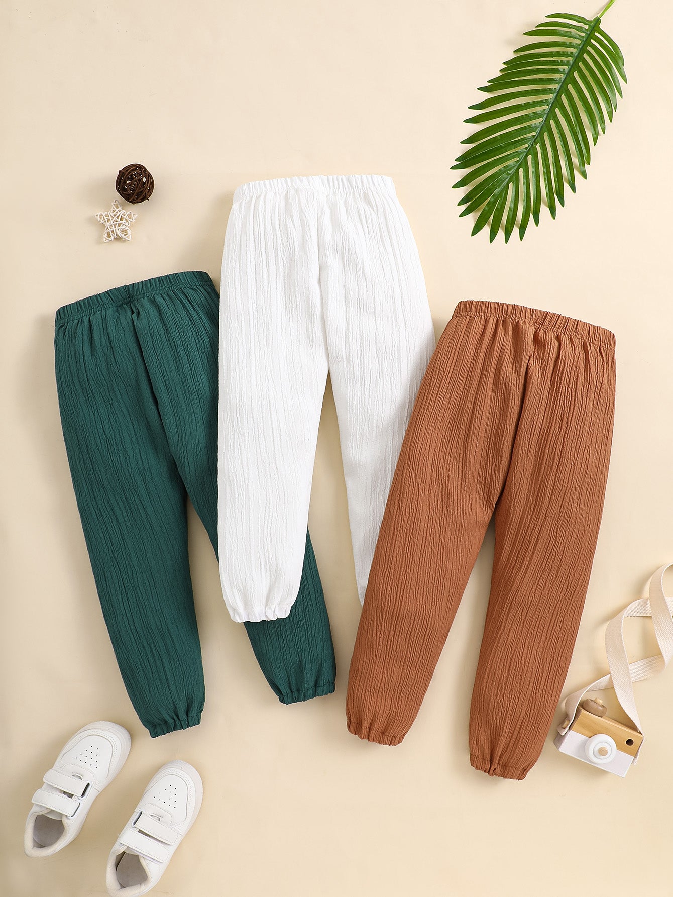 3-Pack Girls' Casual Woven Pants with Unique Textured Fabric – Perfect for Everyday Wear