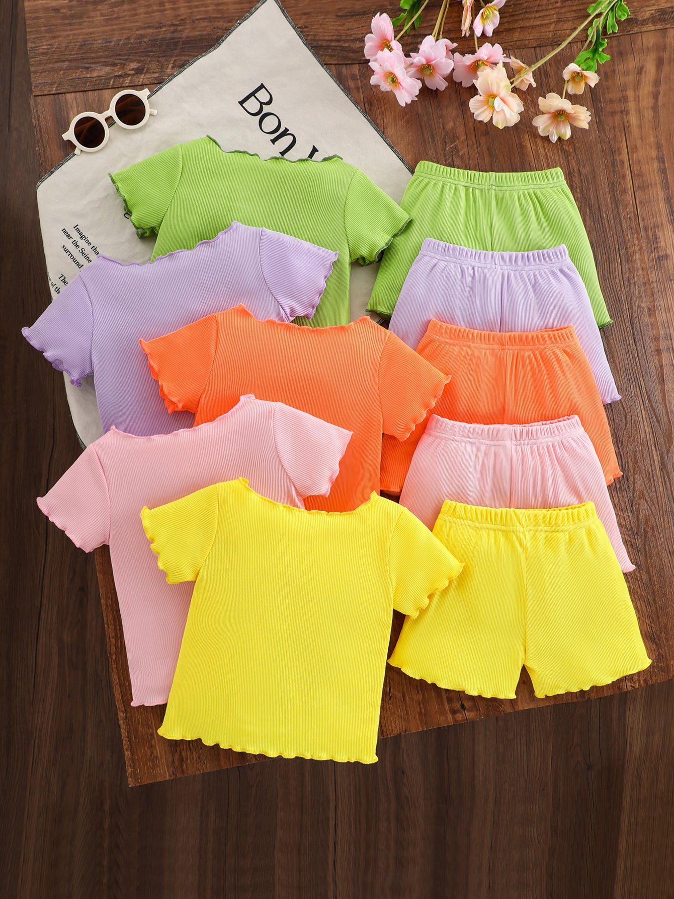10-Pack Baby Girl Outfit Set – Ribbed Short-Sleeve Tops and Shorts in Yellow, Pink, Purple, Green, and Orange – Perfect for Everyday Outdoor Wear and a Wonderful Gift for Your Daughter or Granddaughter